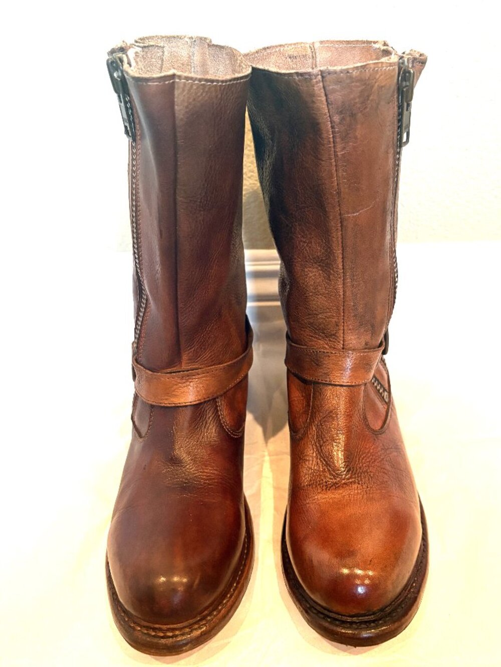 BED STU COBBLER SERIES DISTRESSED LEATHER BROWN DOUBLE ZIP BOOTS SIZE: 9